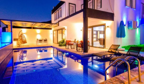 Han - 1 Bedroom Honeymoon Villa in Kalkan